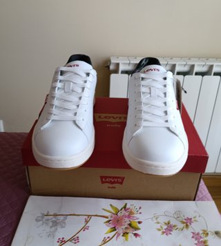 Zapatillas Levi's Blancas Talla 38 Unisex