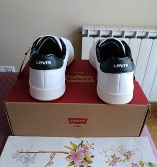 Zapatillas Levi's Blancas Talla 38 Unisex