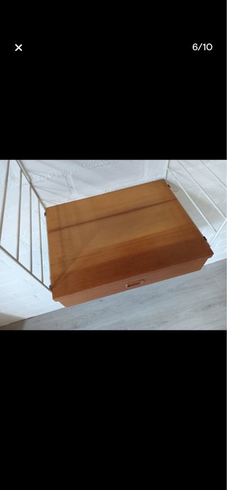Estantería estilo danés madera y metal
