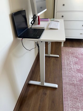 Mesa de trabajo regulable en altura, 100x48cm