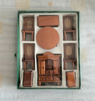 Mobili per Casa delle Bambole Vintage in Legno