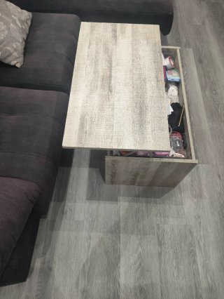 Mesa de centro de madera beige y gris