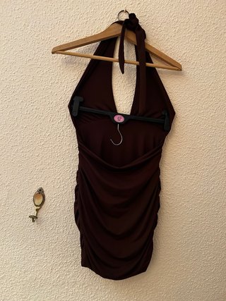 Vestido marrón fruncido cuello halter Talla M