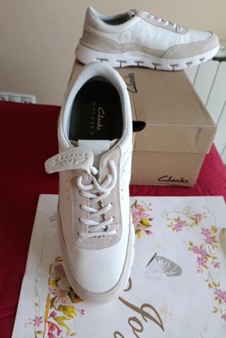 Zapatillas Clarks Piel Beige/Blanco  43 de 120€