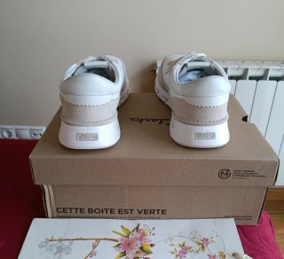 Zapatillas Clarks Piel Beige/Blanco  43 de 120€