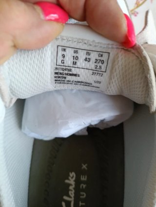 Zapatillas Clarks Piel Beige/Blanco  43 de 120€