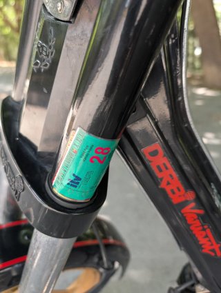 Derbi Variant Start Moped Negra y Dorada 49 50