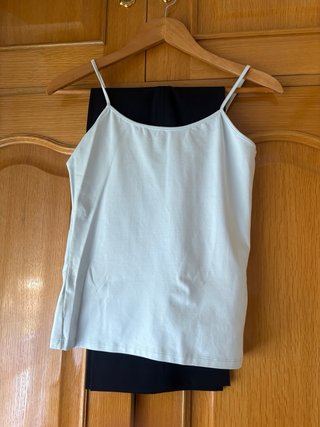 Traje azul de doble botonadura