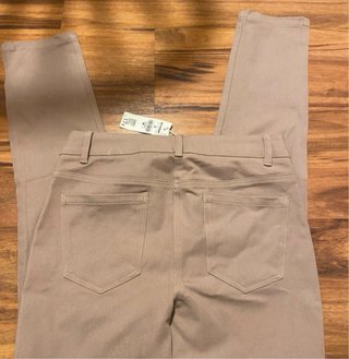 Pantalones lila