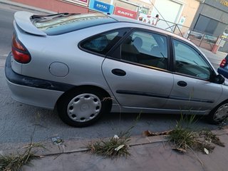Renault Laguna 1800cc 120cv 1999