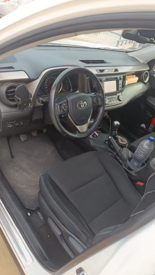 Toyota RAV4  Advance  2013