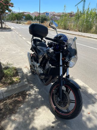 Honda CBF 500 (2006) - Muy cuidada y con extras