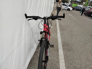 Bicicleta de Montaña Roja