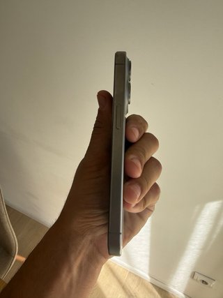 iPhone 15 Pro 128GB Cinza