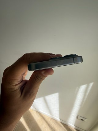 iPhone 15 Pro 128GB Cinza