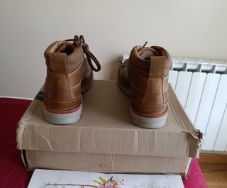 Botas Clarks Piel Hombre Marrones Talla 43 de 120€