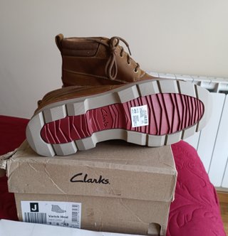 Botas Clarks Piel Hombre Marrones Talla 43 de 120€
