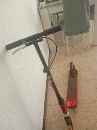 Patinete Rojo