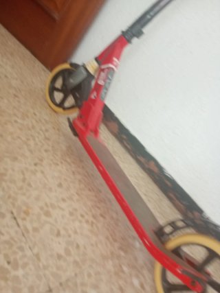 Patinete Rojo