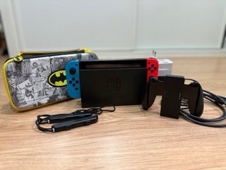 Nintendo Switch Azul y Rojo