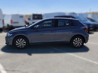 VOLKSWAGEN polo