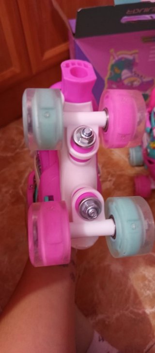 Patines infantiles ajustables  talla 26/29