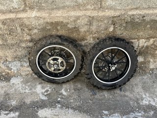 Ruedas Mini Moto Cross. Medida 2.50-10