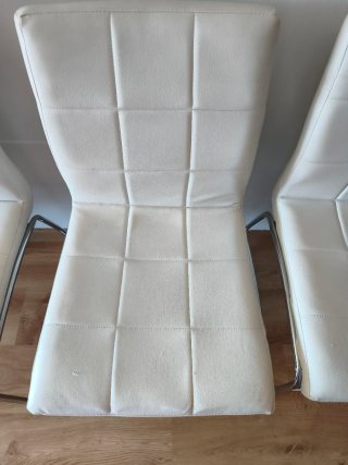 4 Sillas Comedor Blancas y Plateadas