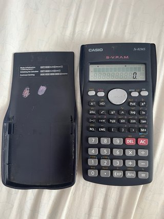 Calculadora Casio con tapa