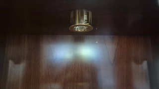 Vitrina vintage de madera y cristal