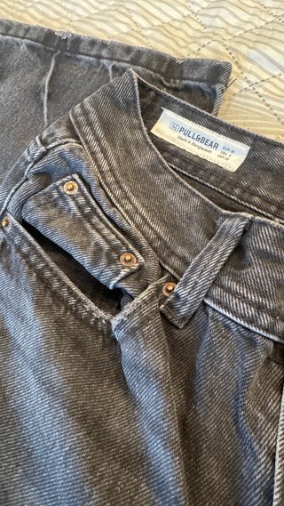Pantalón gris Pull&Bear