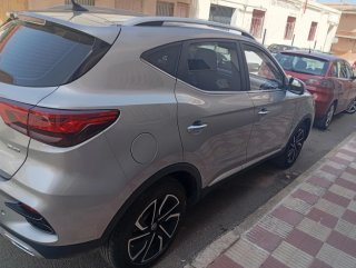MG ZS 2023