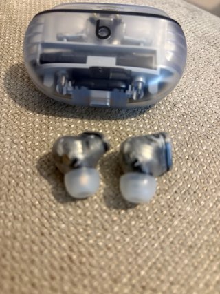 Beats Studio Buds + Auriculares Inalámbricos