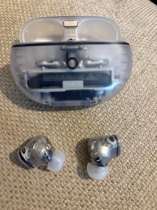 Beats Studio Buds + Auriculares Inalámbricos