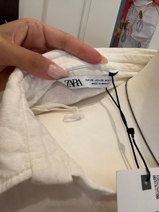 Blusa Zara Blanca Talla XS Nueva con Etiqueta
