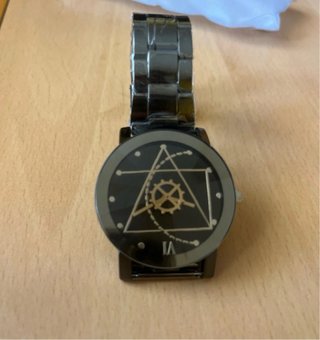 Reloj Negro y Plateado