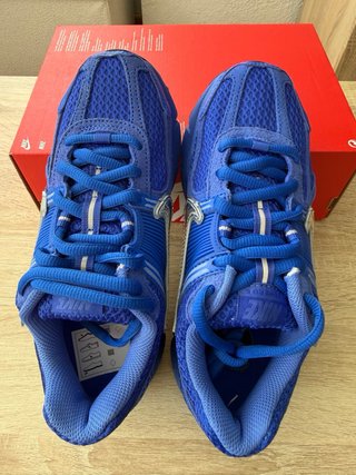 Nike Zoom Vomero 5 Talla 36.5 Azul Plata
