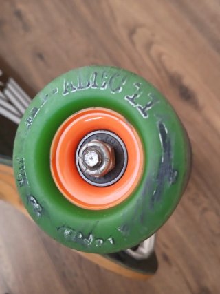 Earthwing Belly Racer Carbon Longboard