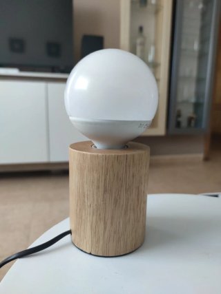 Lámpara LED Ikea Madera Blanca