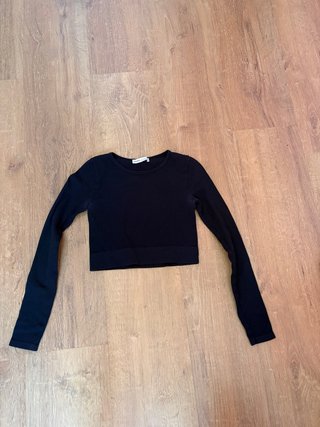 Top manga larga negro invierno