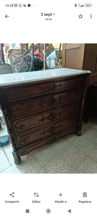 Cómoda antigua madera y mármol