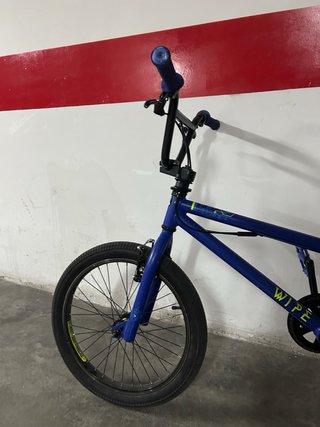 Bici BMX infantil azul