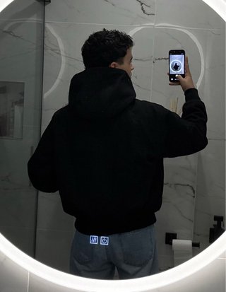 Chaqueta Carhartt negra acolchada