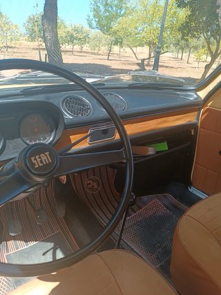 SEAT 127 1ª serie año 1972