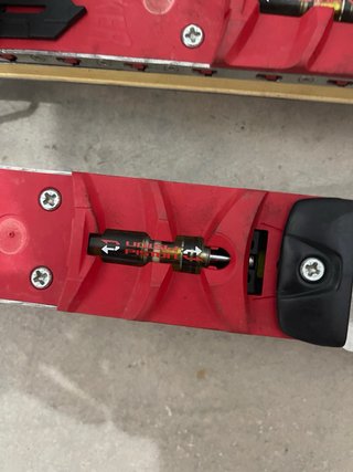 Esquís Völkl Racetiger SL 165cm + Fijaciones Marke