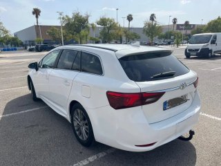 Toyota Avensis 2016