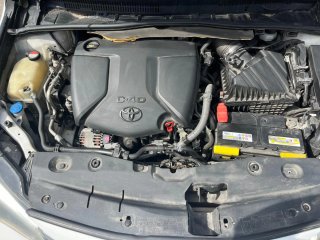 Toyota Avensis 2016
