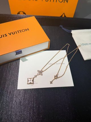 Collar Louis Vuitton Flor Diamantes Oro Blanco