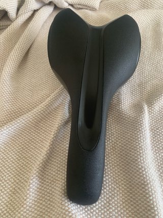 Asiento de bicicleta negro marca decathlon nuevo