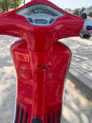 Vespa Primavera 50cc Roja 2 tiempos